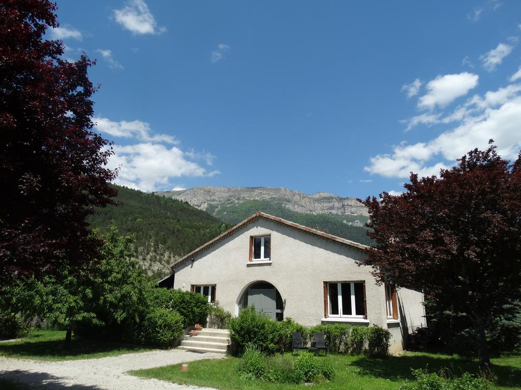 L'Enclos B&B Châtillon-en-Diois Zewnętrze zdjęcie