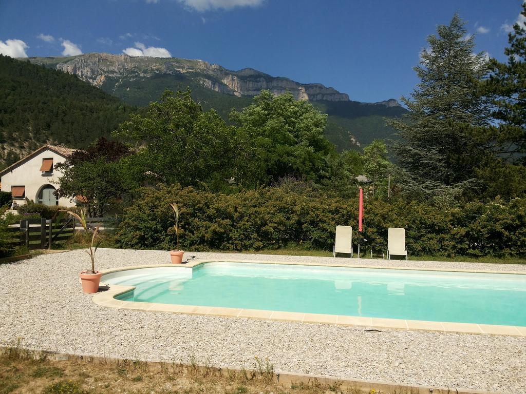 L'Enclos B&B Châtillon-en-Diois Zewnętrze zdjęcie